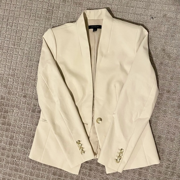 Ann Taylor Other - BRAND NEW Ann Taylor Ivory Blazer!!! Size 2!